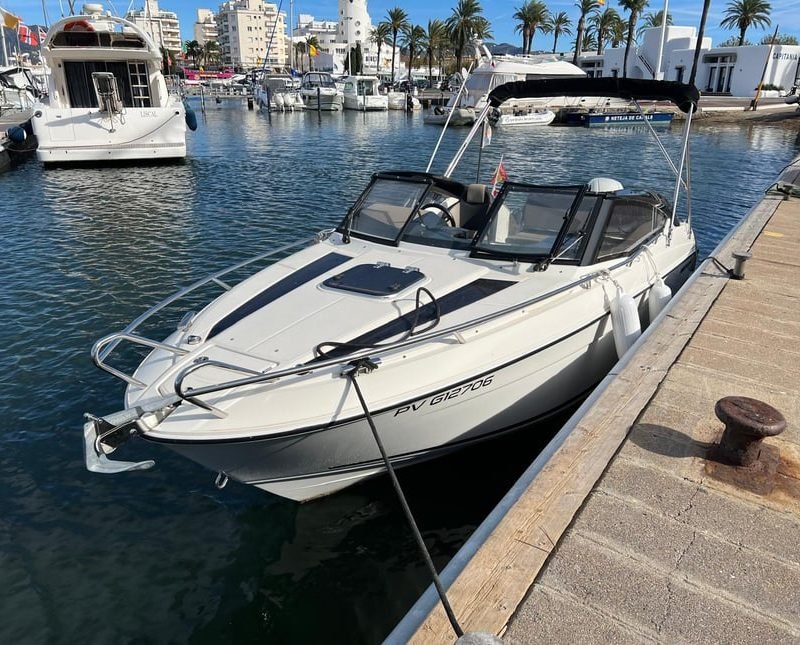 Parker 630 Day Cruiser 2020