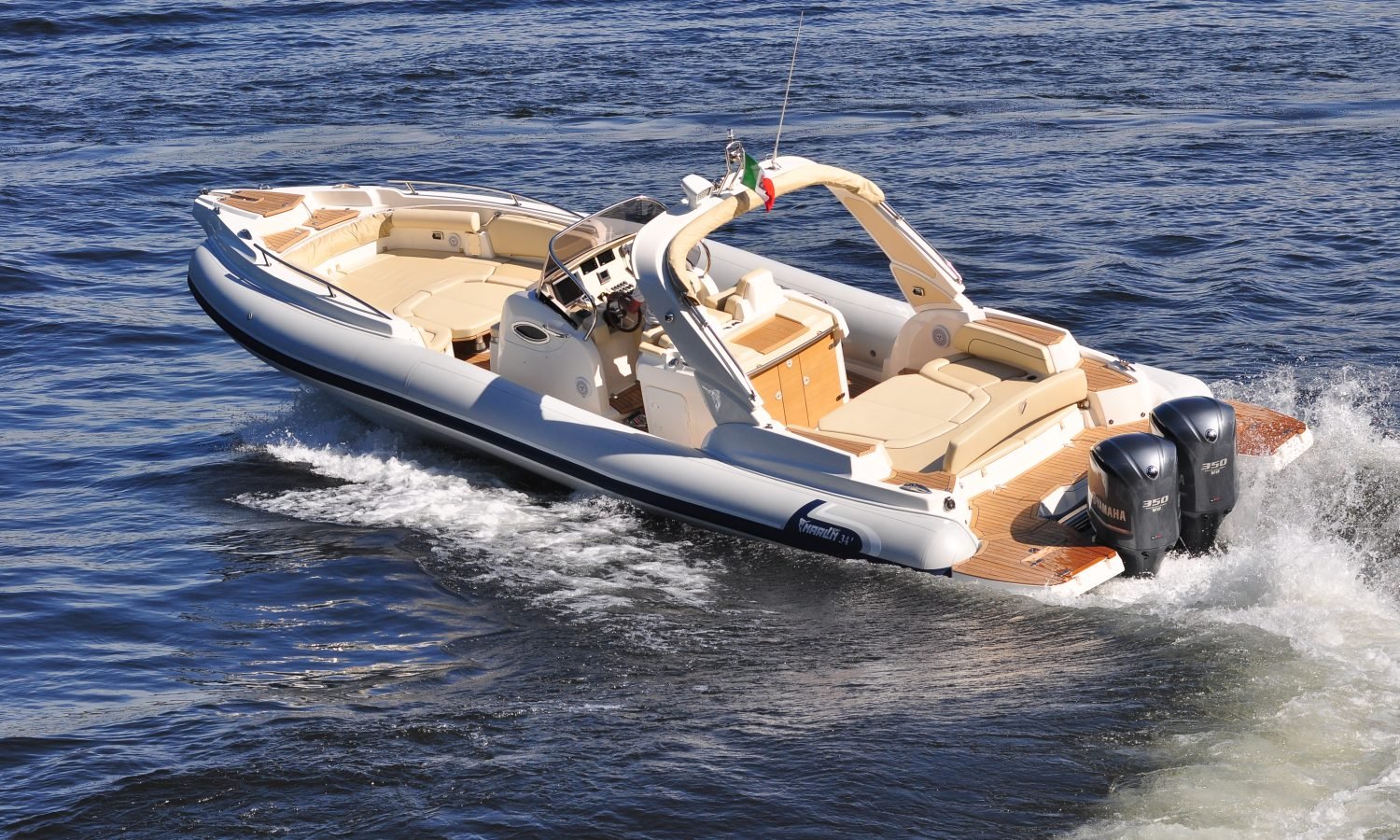 Marlin-34-FB-Nav-39-copia-2-1500x900